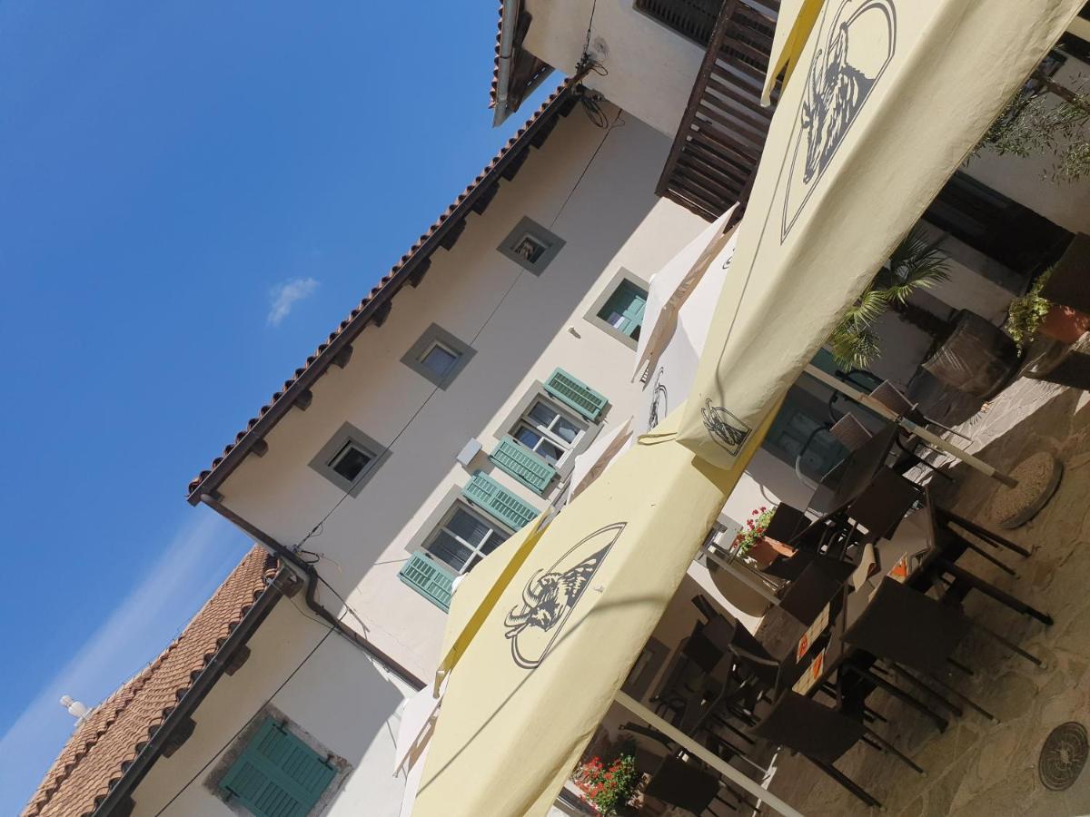 Smartno Apartmaji Goran Apartment Kojsko Bagian luar foto